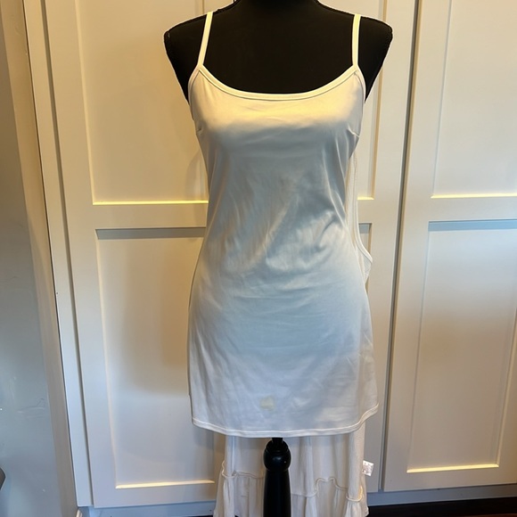 Off White Sleeveless Dress, lined - Picture 5 of 5